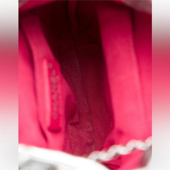 Chanel Silver Quilted Drawstring Bag - Picture 5 of 5